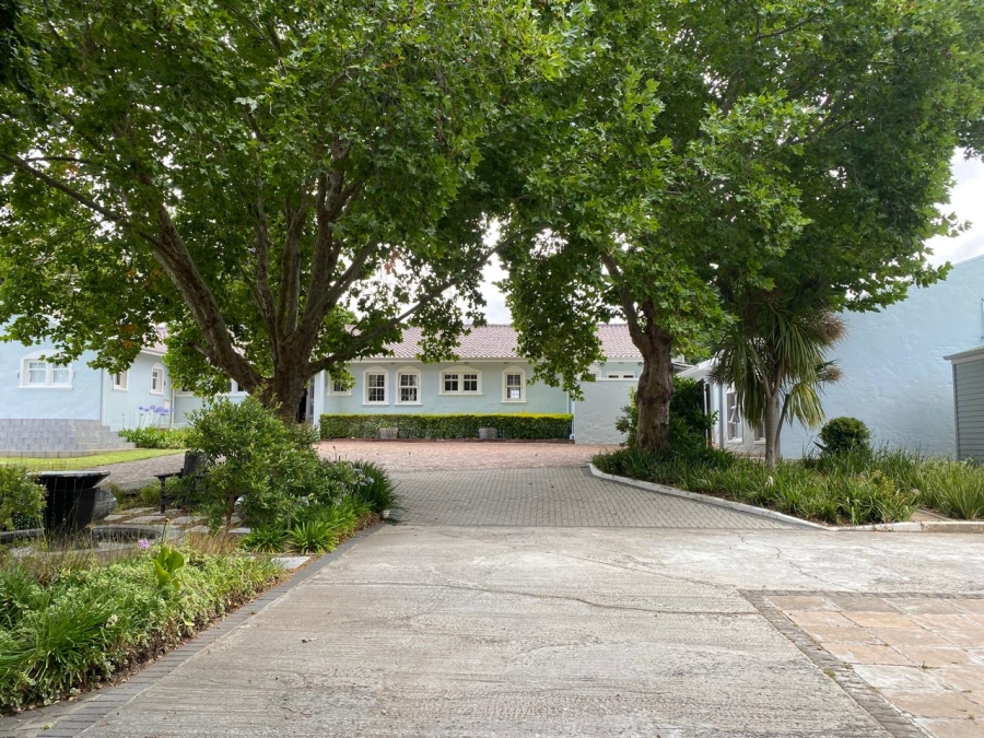 6 Bedroom Property for Sale in Constantia Western Cape